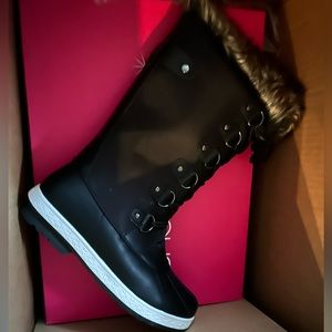 Solene Cold Weather Boot from ShoeDazzle Size 10  NIB. Wide Width.